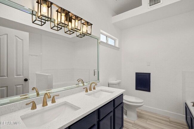 Building Photo - 11309 Loma Linda Cir