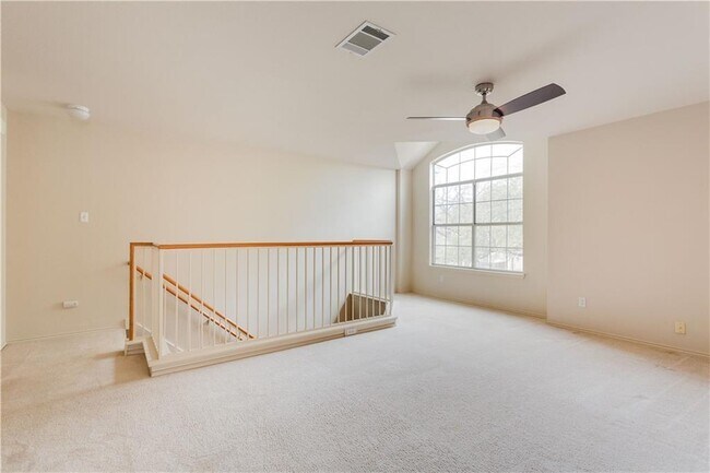 Building Photo - 13401 Gent Dr