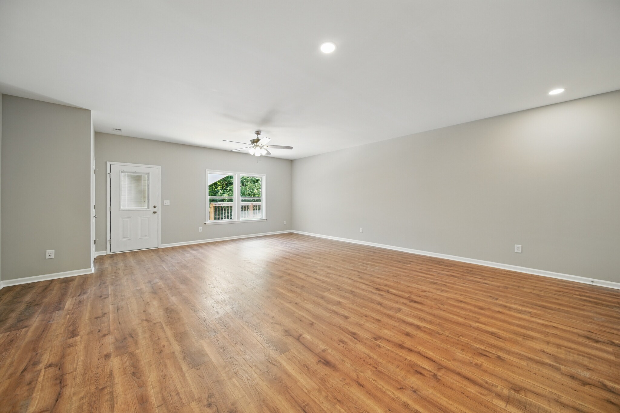 living room - 216 Legion Dr