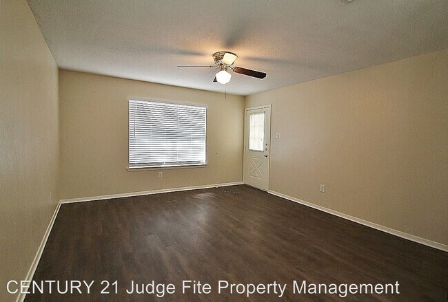 Building Photo - 2 br, 2 bath House - 1111 #A Lynn Street