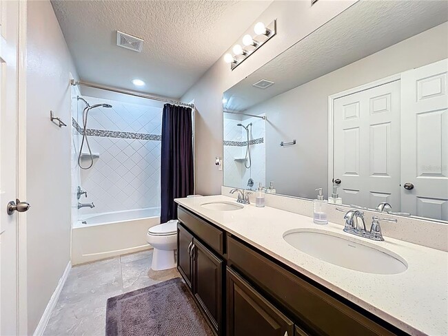 Building Photo - 2381 Rapollo Dr