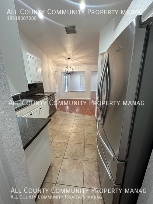 Building Photo - 1857 Creekside Dr
