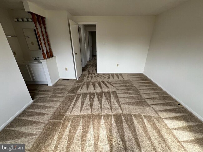 Building Photo - 7728 Havenside Terrace