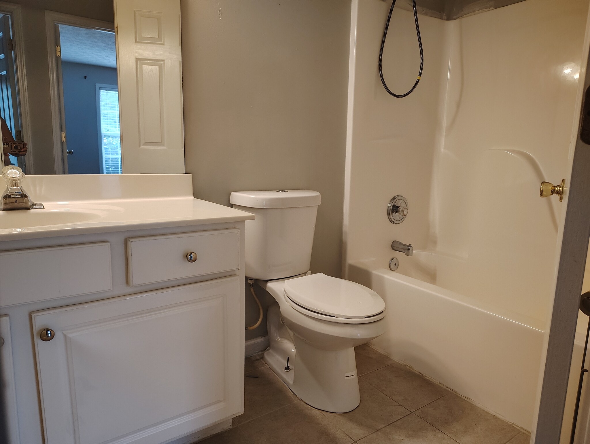 2nd bathroom - 5679 Post Mill Ct