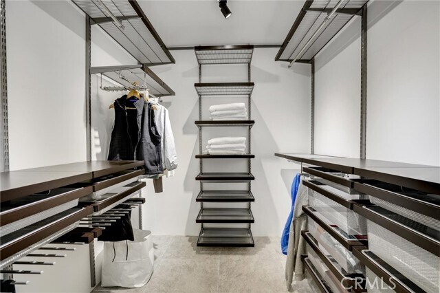 Building Photo - 1424 Via Zumaya