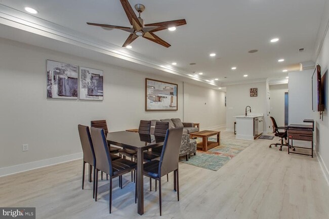 Building Photo - 3554 13th St NW