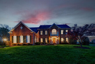 Building Photo - 401 Hilton Head Ct