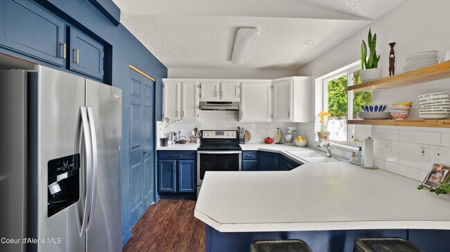 Building Photo - 1461 Elderberry Cir