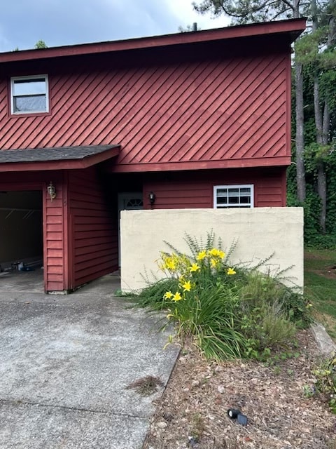Building Photo - 405 Brown Rd
