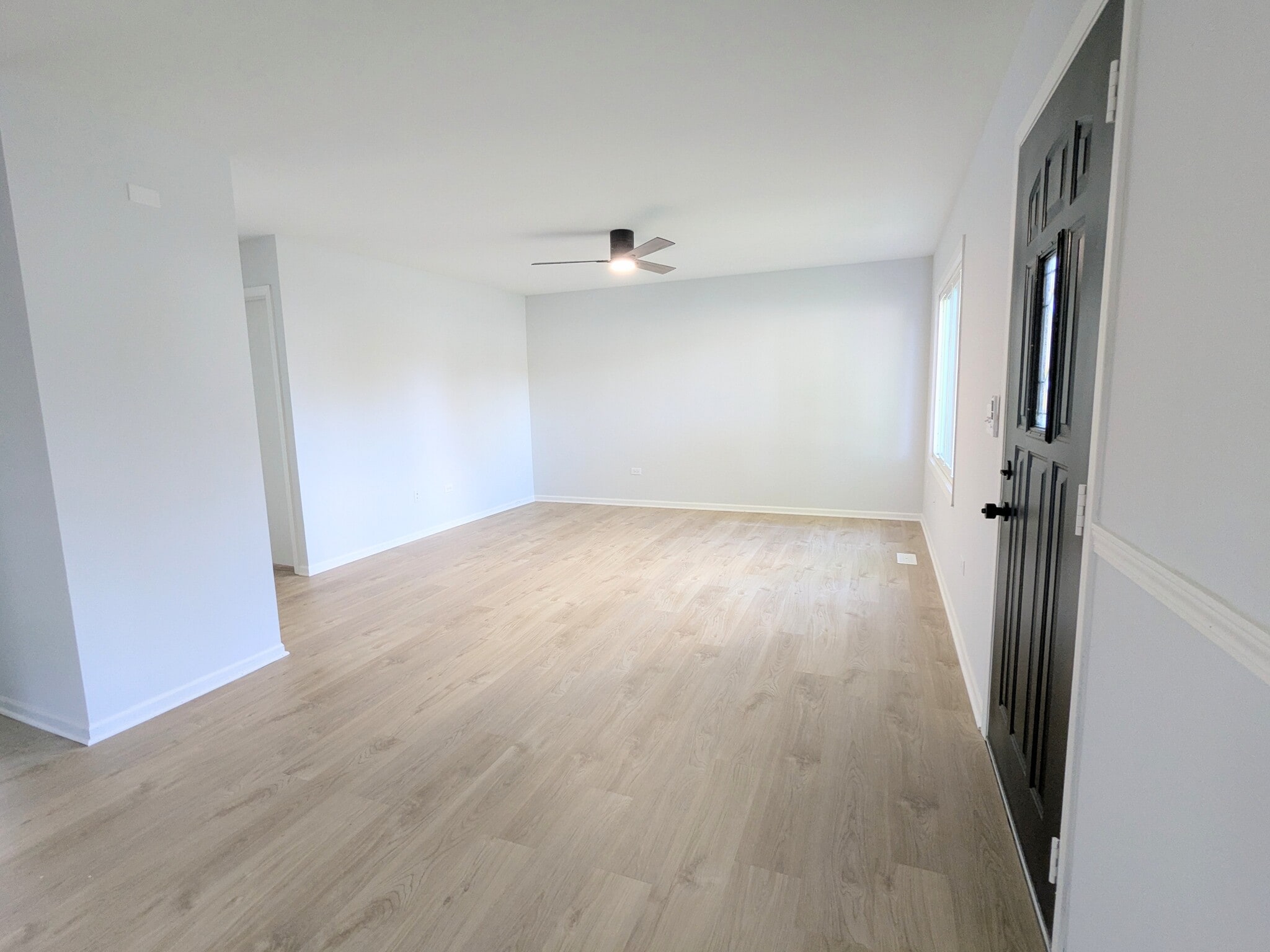 Building Photo - 603 Kingston Dr