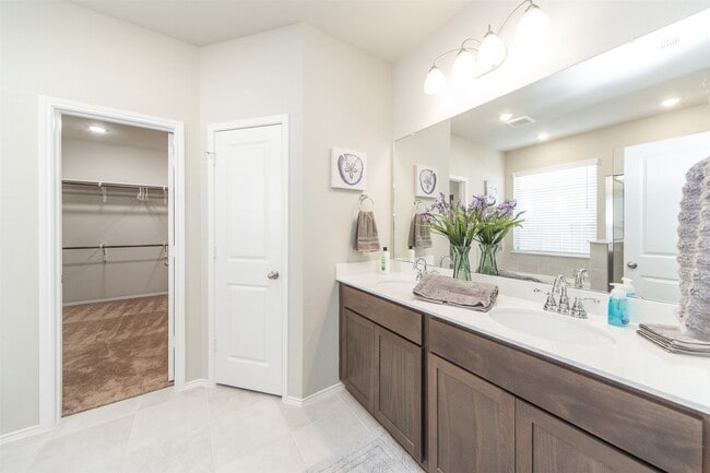 Building Photo - 8723 Arbor Trail Dr