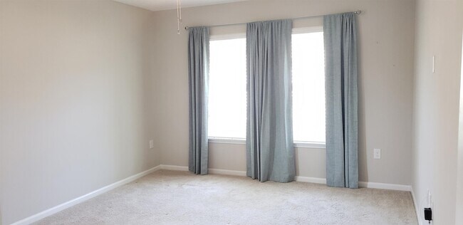 Building Photo - 602 Crescent Key Dr