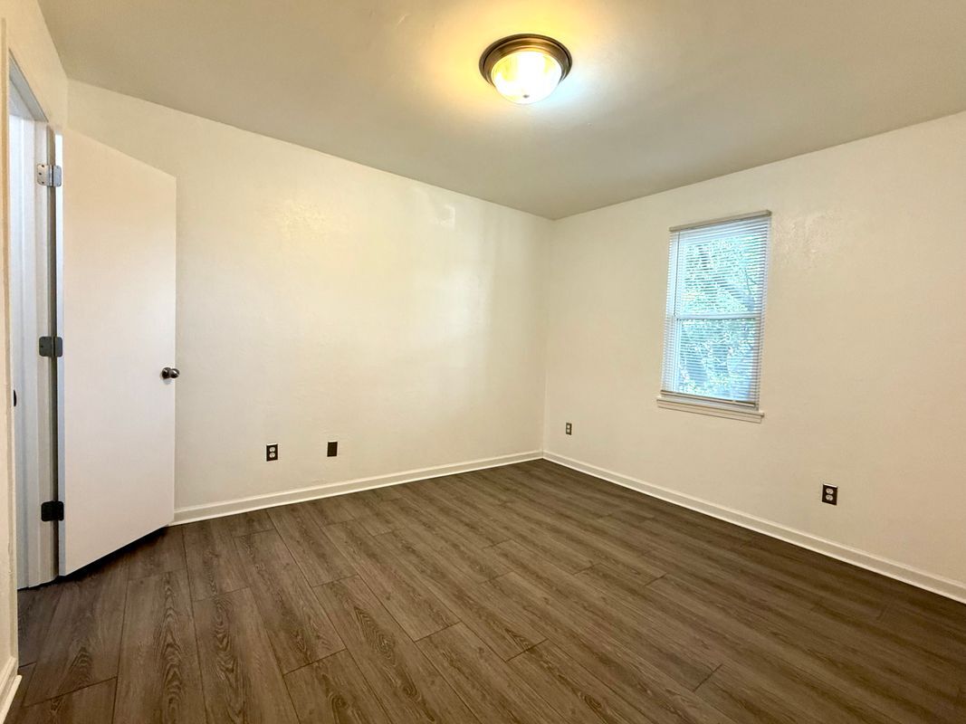 Building Photo - 12836 W 67th St