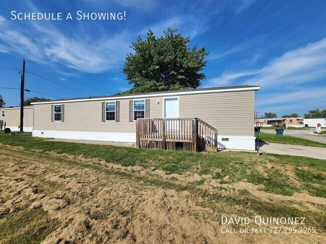 Building Photo - 5711 Heather View Ln