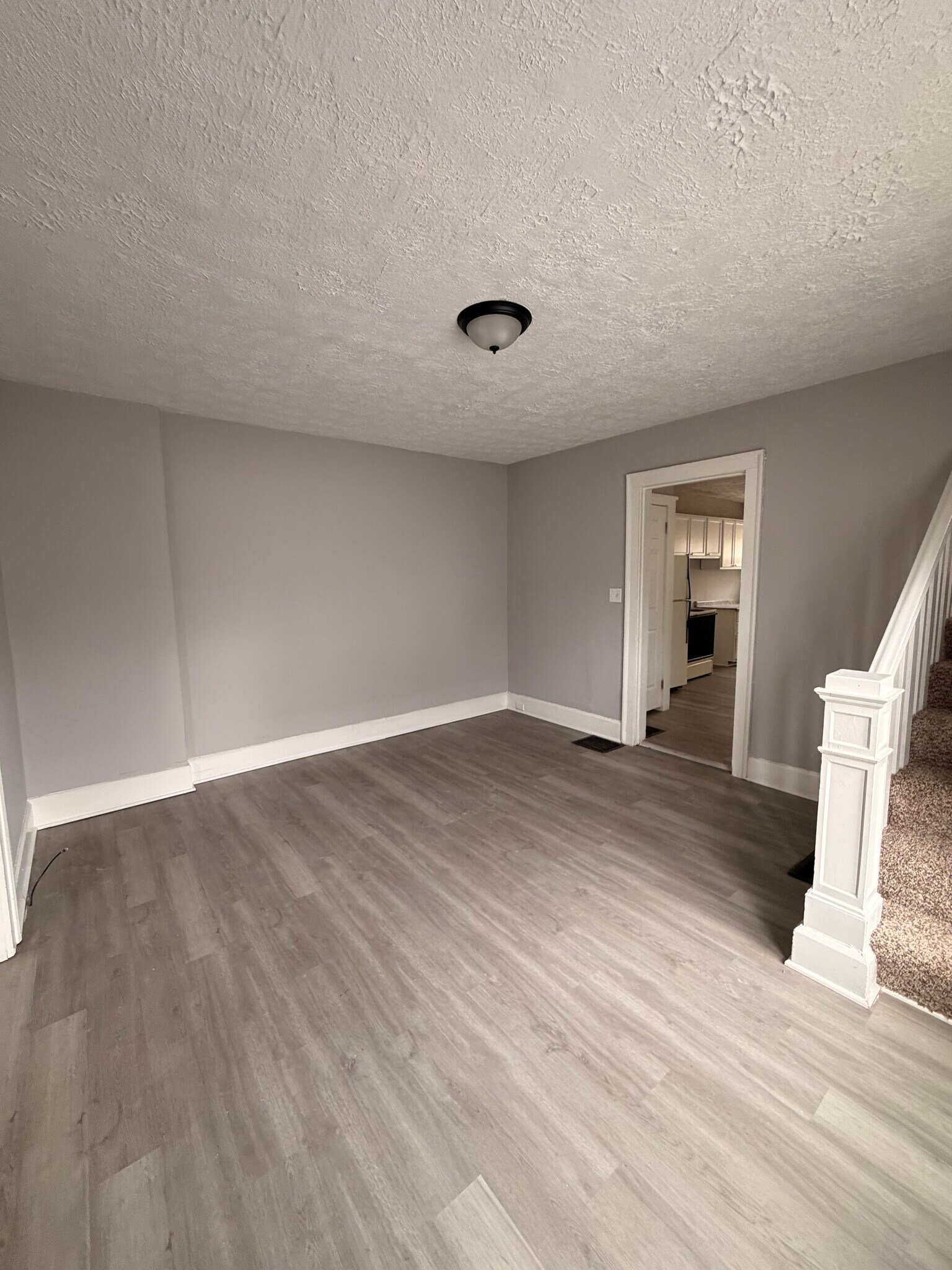 Building Photo - 156 Arthur Ave