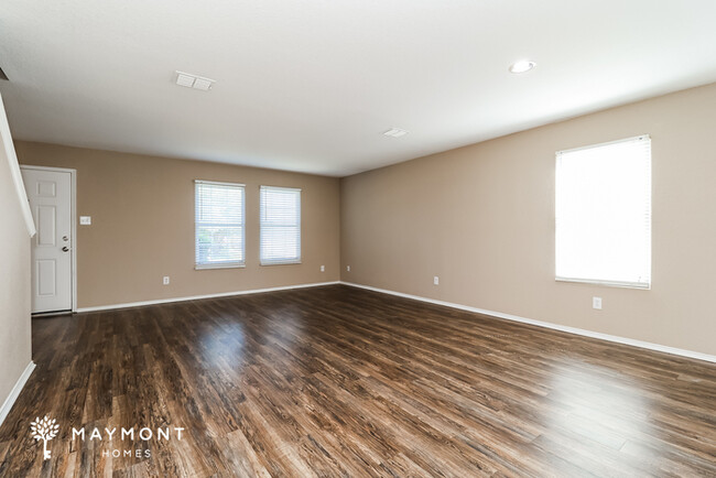 Building Photo - Spacious Two-Story Home in Haslet, TX