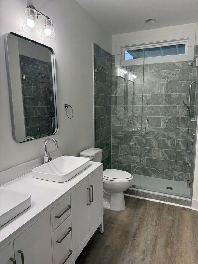 Building Photo - 3-Bedroom + Flex Room at Highbury