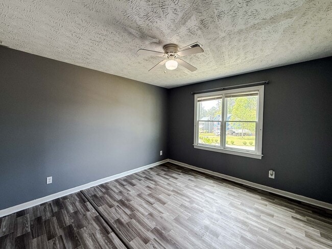 Building Photo - 3446 Sandystone Cir