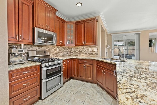 Building Photo - 5639 Great Valley Dr