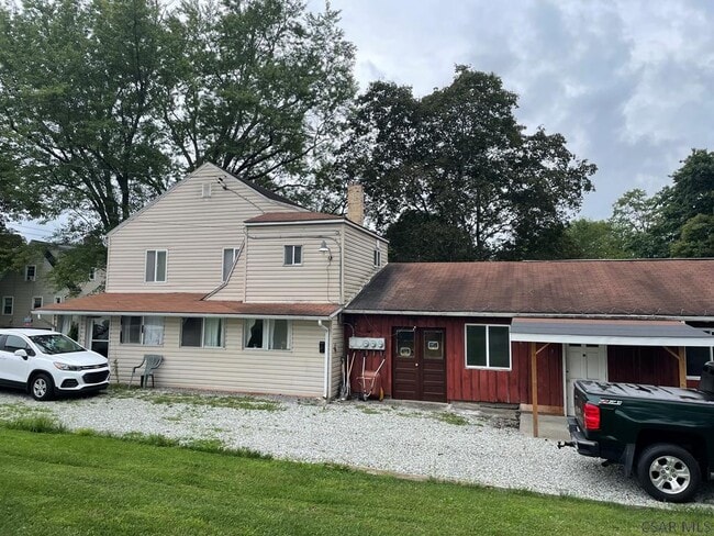 Primary Photo - 438 Belmont St