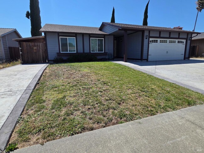 Building Photo - 616 Placer Ln