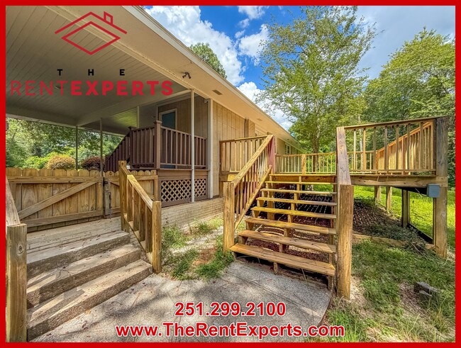 Building Photo - 428 Laborde Dr