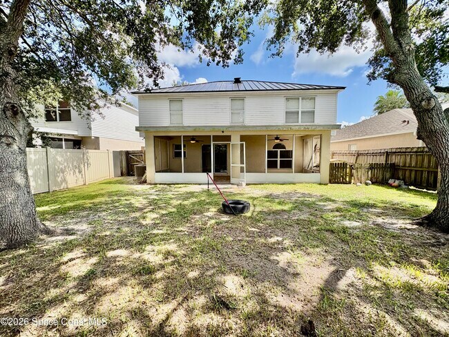 Building Photo - 2015 Canopy Dr