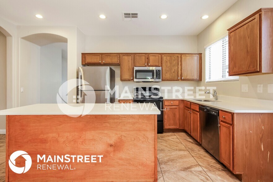 Building Photo - 9743 W Horse Thief Pass