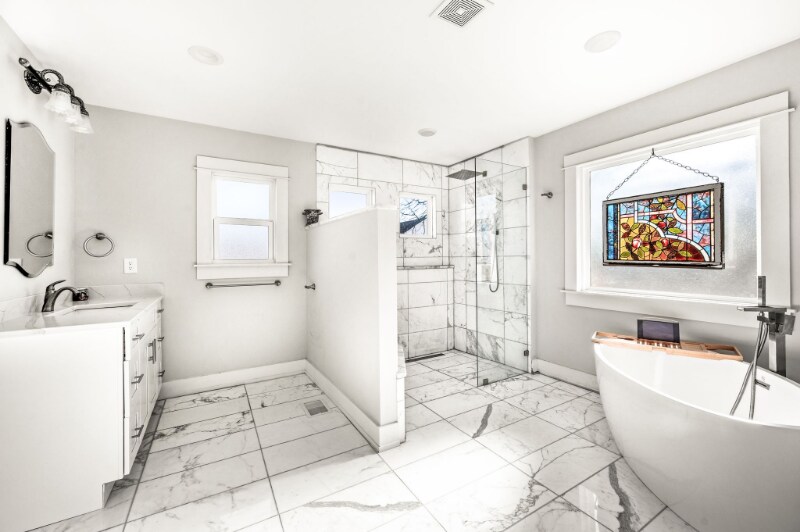 Building Photo - 2314 Cisco St