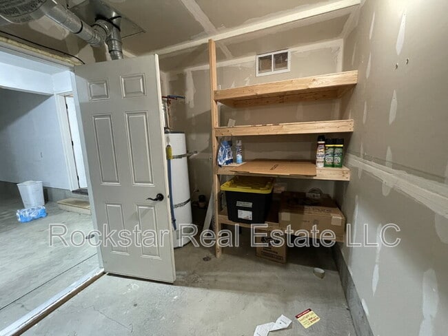 Building Photo - 9022 W Campus Dr