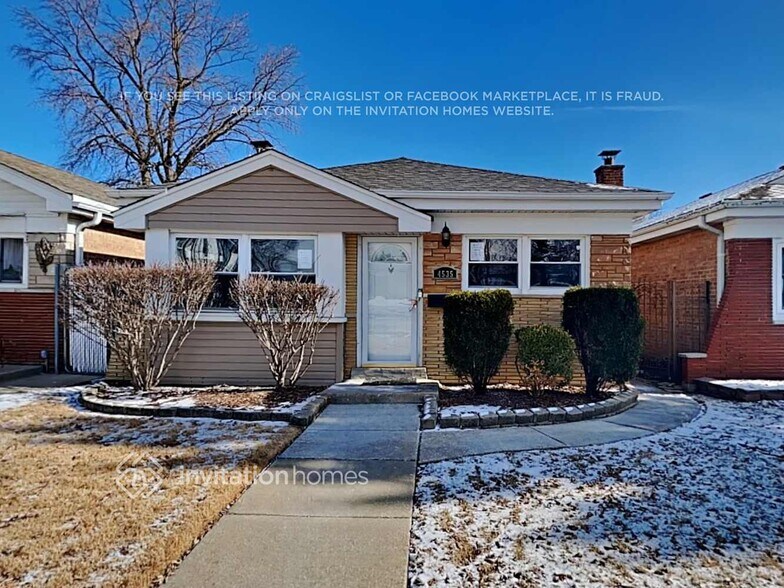 Primary Photo - 4535 Cracow Ave