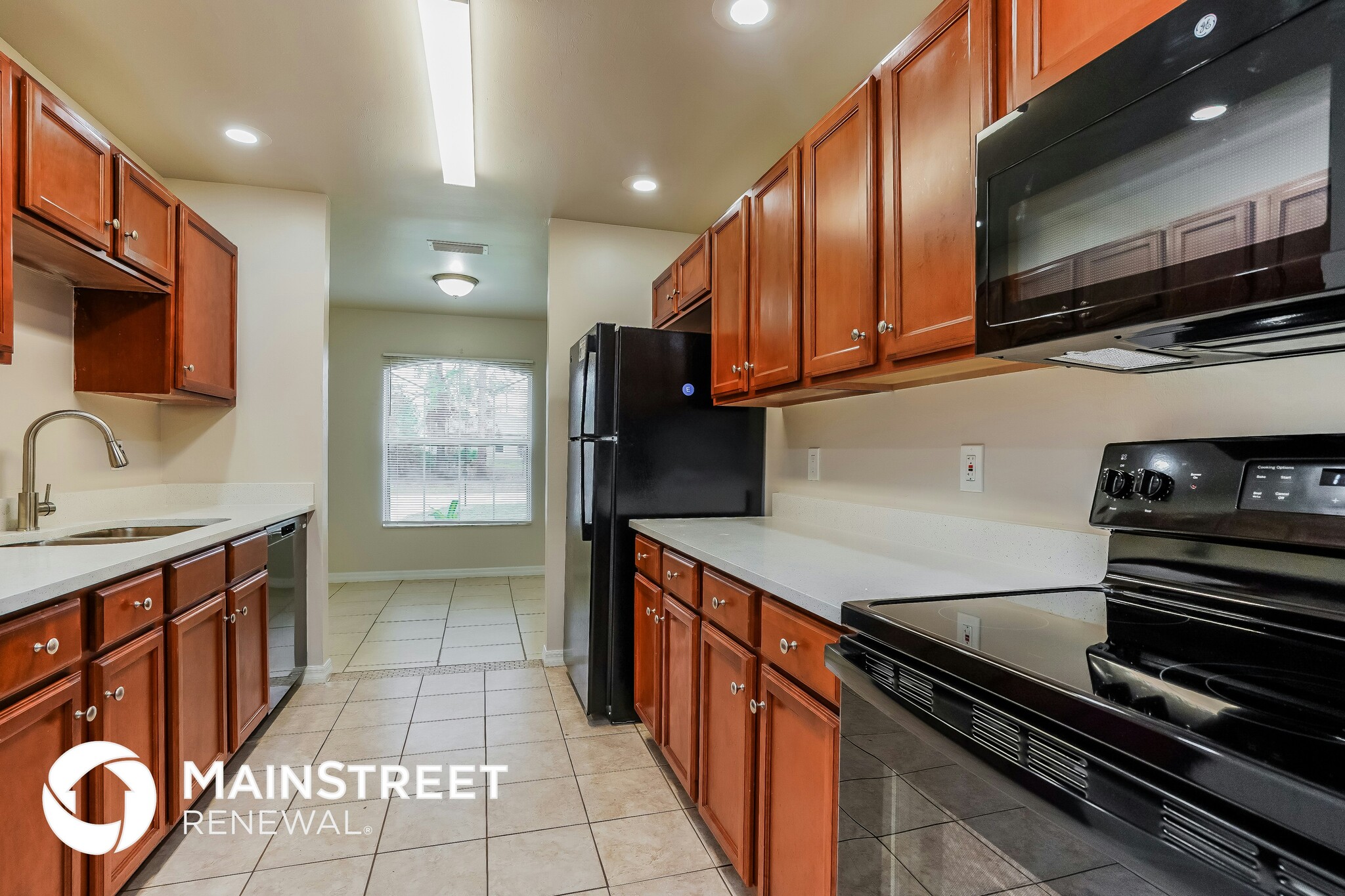 Building Photo - 427 Vanetta Dr