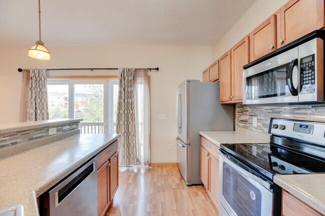 Building Photo - 1347 Magnolia Ave E