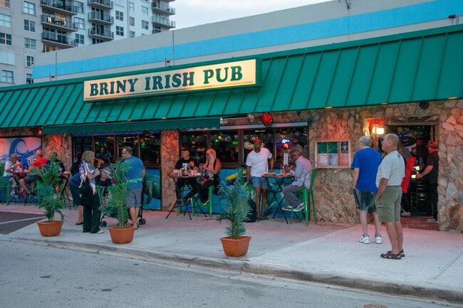 Building Photo - 101 Briny Ave