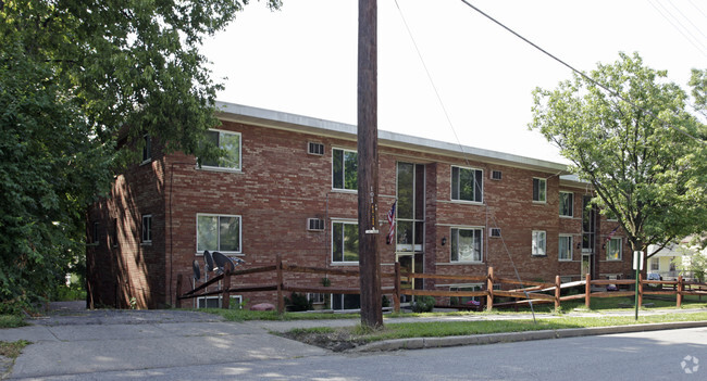 Building Photo - Arlington Heights/Lockland