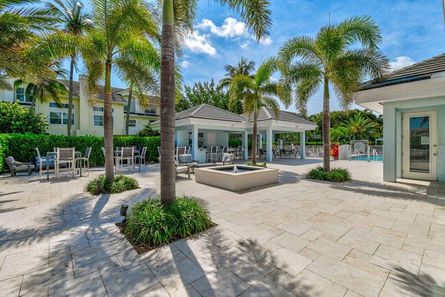 Building Photo - 2074 Mainsail Cir