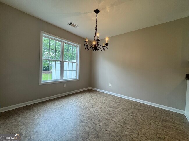 Building Photo - 201 Brookstone Dr SW