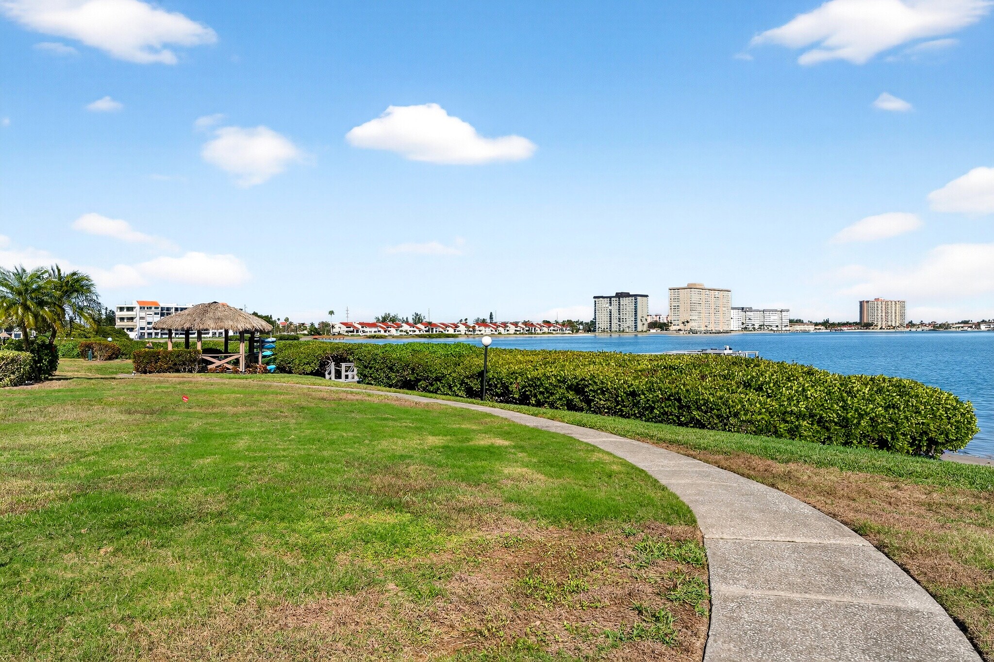 Building Photo - 6218 Palma del Mar Blvd S