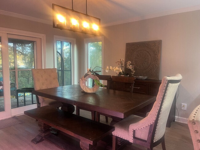 Building Photo - 47 Arabian Dr