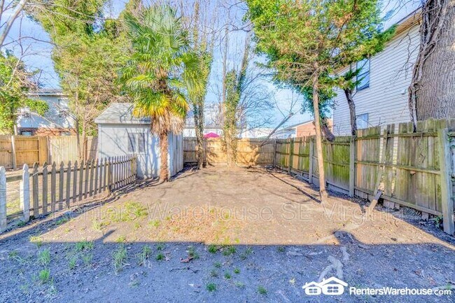 Building Photo - 112 W Seaview Ave