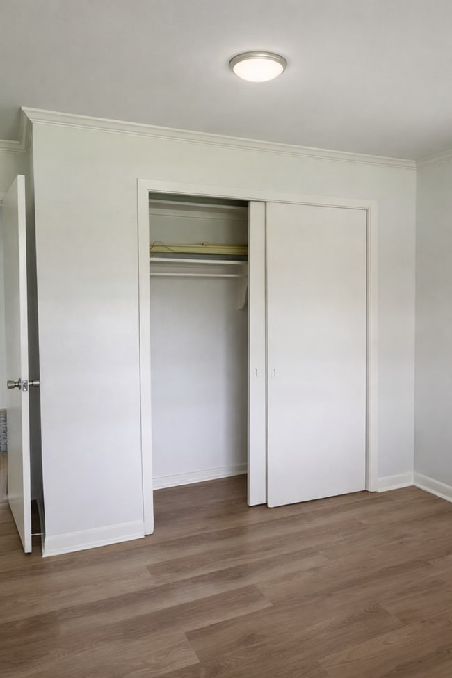 Building Photo - 3 Bedroom House in New Iberia