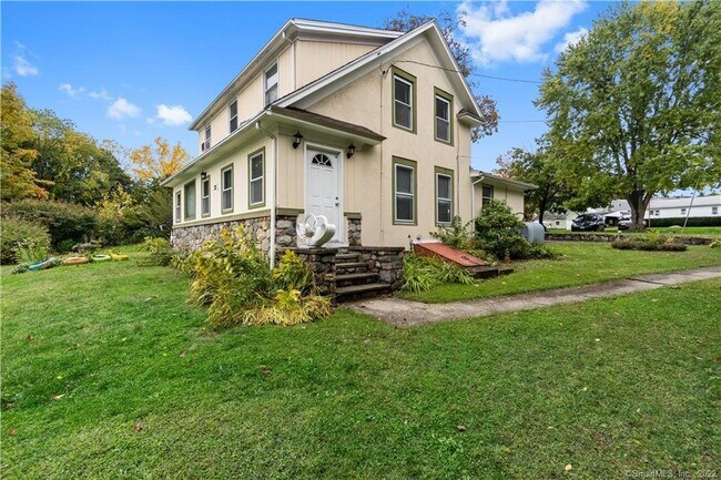 Building Photo - 32 1/2 Westville Ave