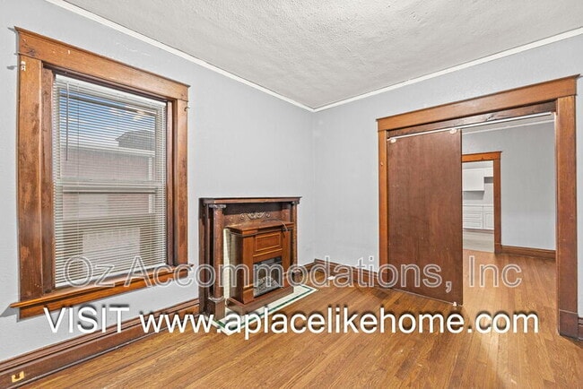 Building Photo - 3523 St John Ave