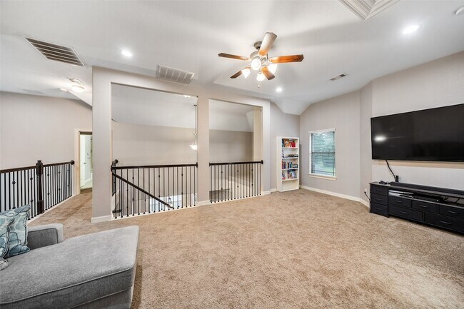 Building Photo - 15311 Kenny Dr