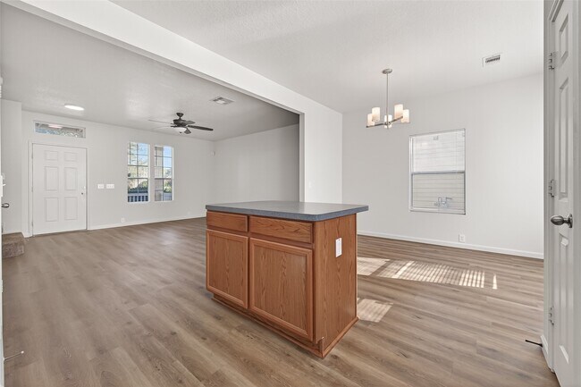 Building Photo - 18743 S Lyford Dr