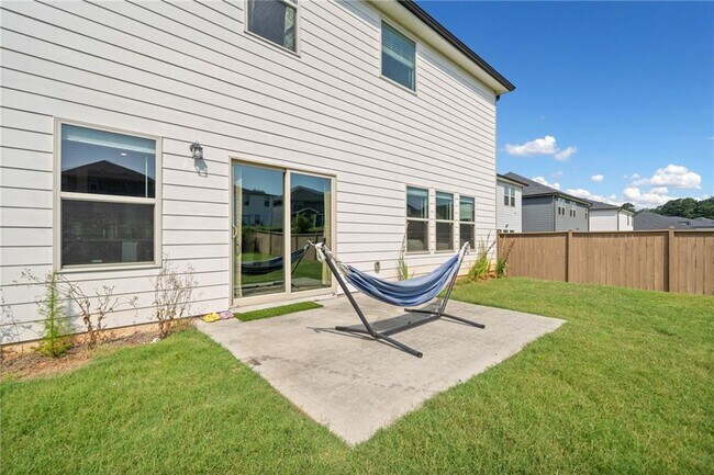 Building Photo - 368 Murray Way