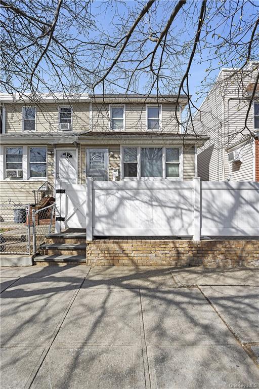 Building Photo - 107-18-107-88 88th St