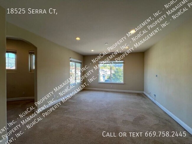 Building Photo - 18525 Serra Ct