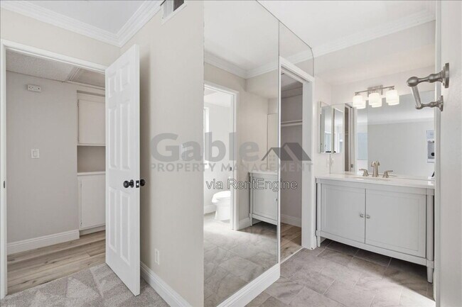 Building Photo - 26790 Claudette St