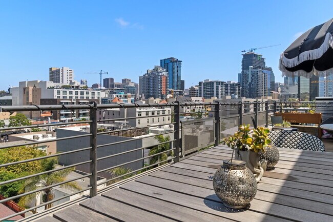 Building Photo - 1780 Kettner Blvd